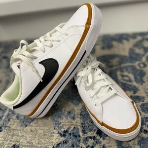 Women Nike Court Legacy Sneakers
